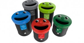 Recycling bin Smiley